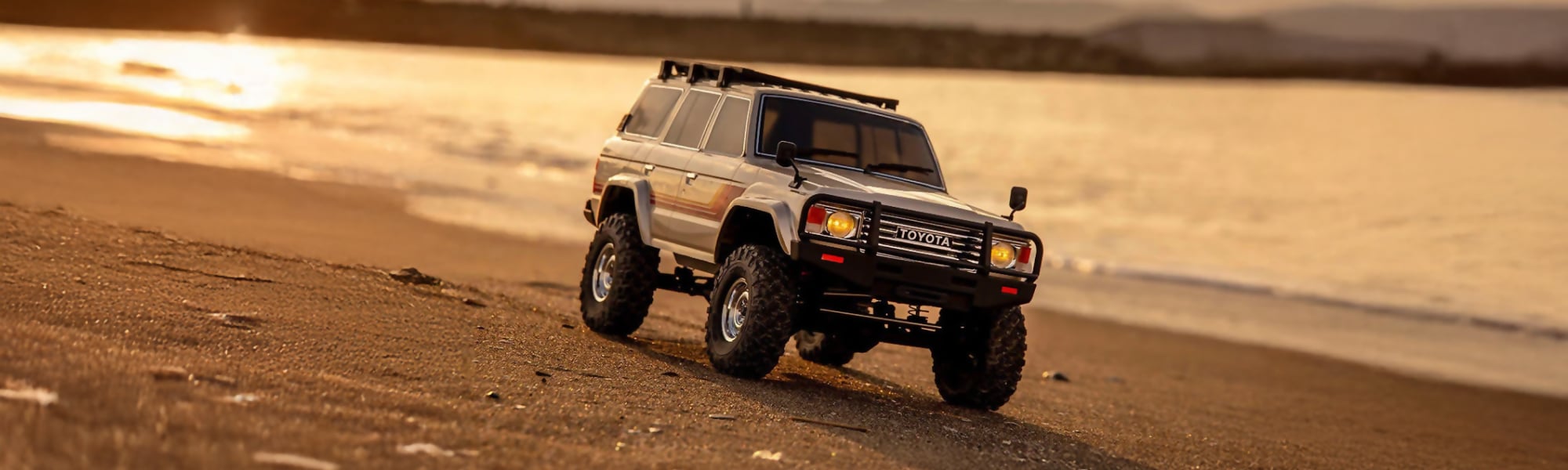Kyosho KC10 Toyota Land Cruiser 60 1/10 4WD ReadySet Brushed Rock